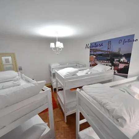 Brotherstay Lusotile Hostel Lissabon